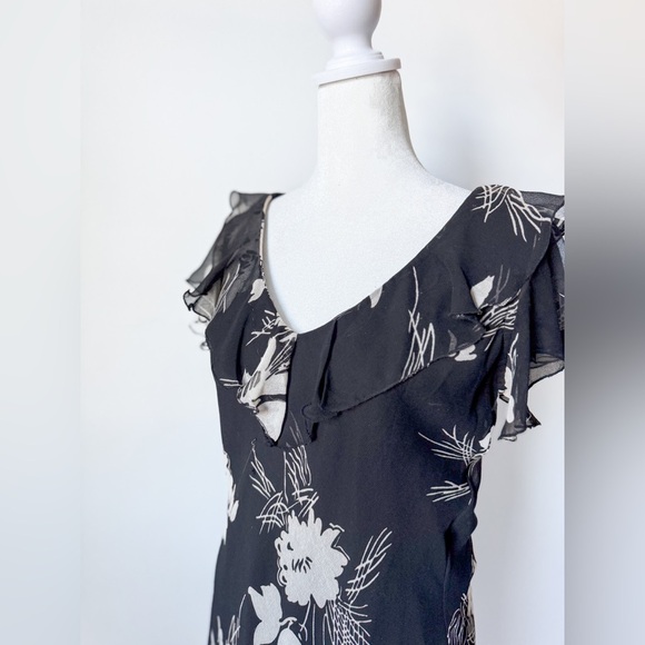 Vintage Floral Ruffle Black Dress - Picture 5 of 7